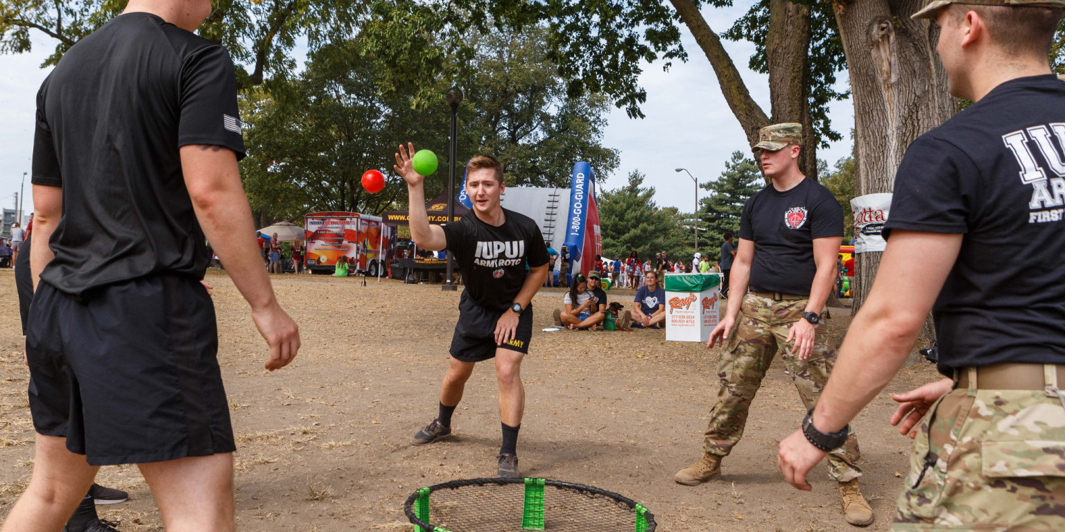 IUPUI's Army ROTC hosts and participates in a ring toss during the festival.