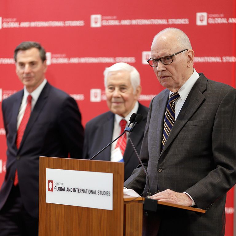 Former Representative Lee Hamilton at a podium