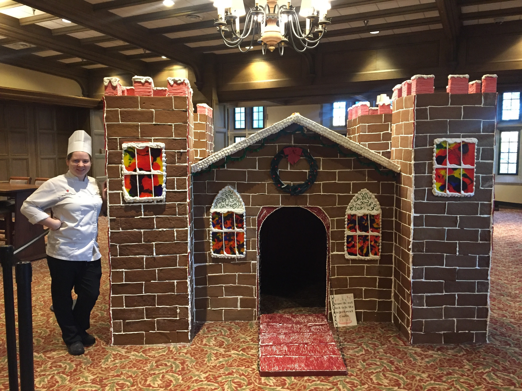 gingerbread-houses-but-they-re-unexpected-foods-food-gingerbread