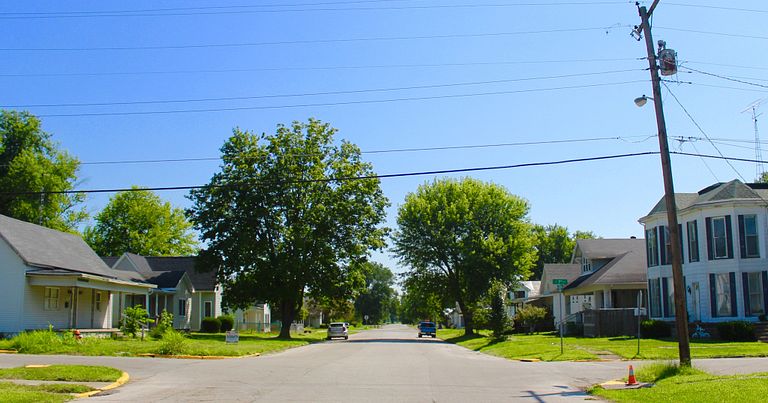 A residential street in Mitchell, Indiana