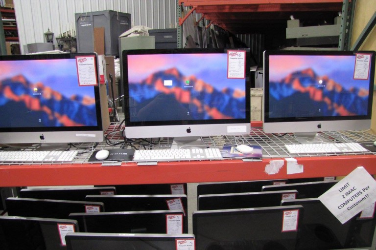 Macintosh computers for sale at IU Surplus