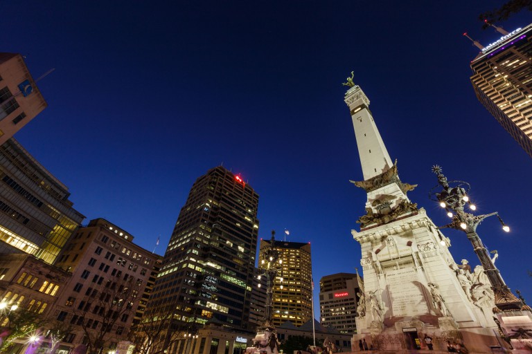 Night photo of Monument Circle in Indianapolis