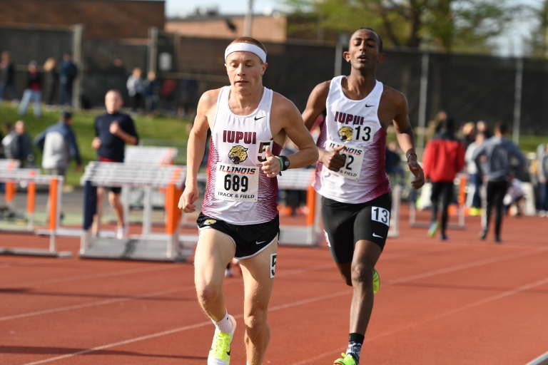 IUPUI's Damon Pruett and Ben Savage compete in a meet at University of Illinois.