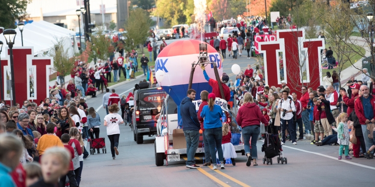 IU Homecoming parade