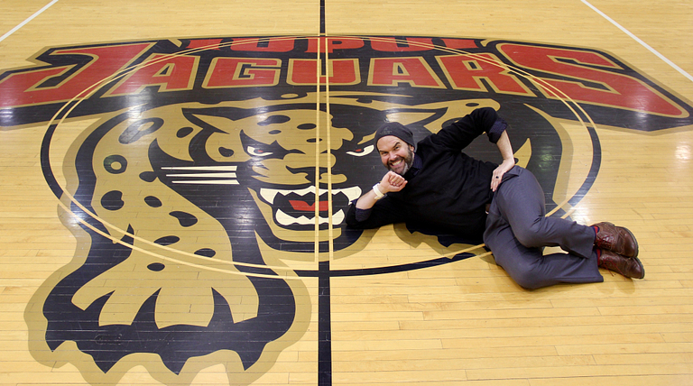 IUPUI alumnus Marc McAleavey revisits midcourt at The Jungle.