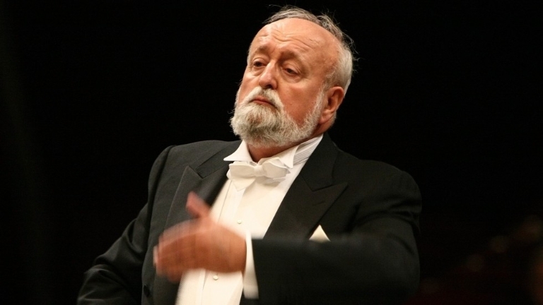 Maestro Krzysztof Penderecki conducting