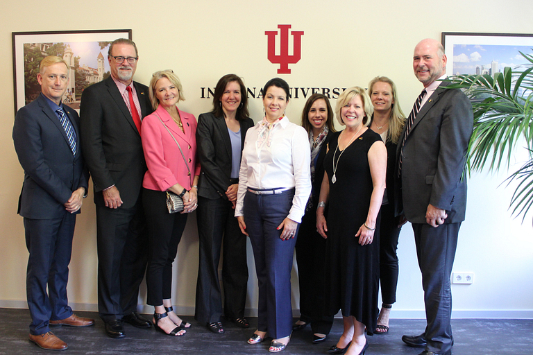Indiana first lady Janet Holcomb poses with a group at the IU Europe Gateway office.