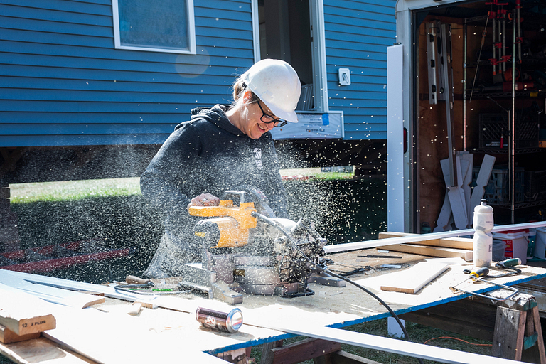 A volunteer at the 2018 Kelley/Whirlpool Habitat for Humanity build