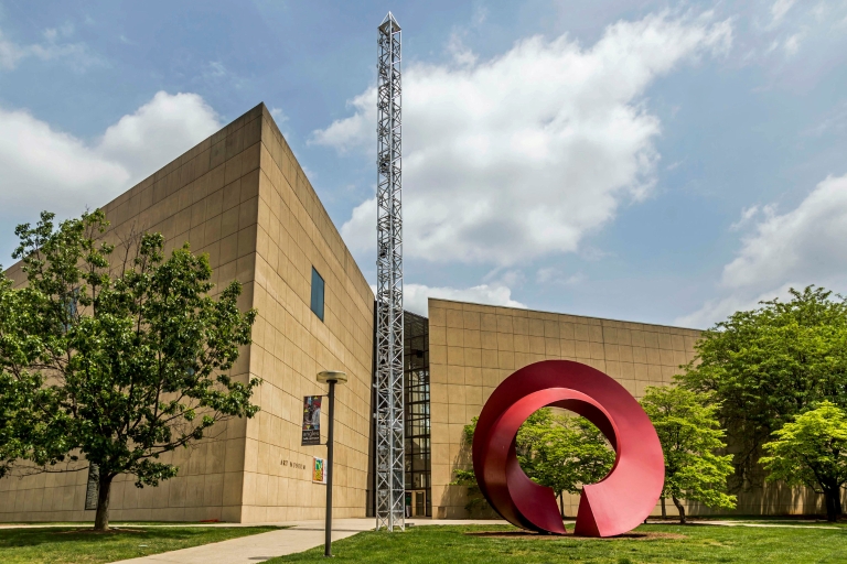 Exterior of the Eskenazi Museum of Art