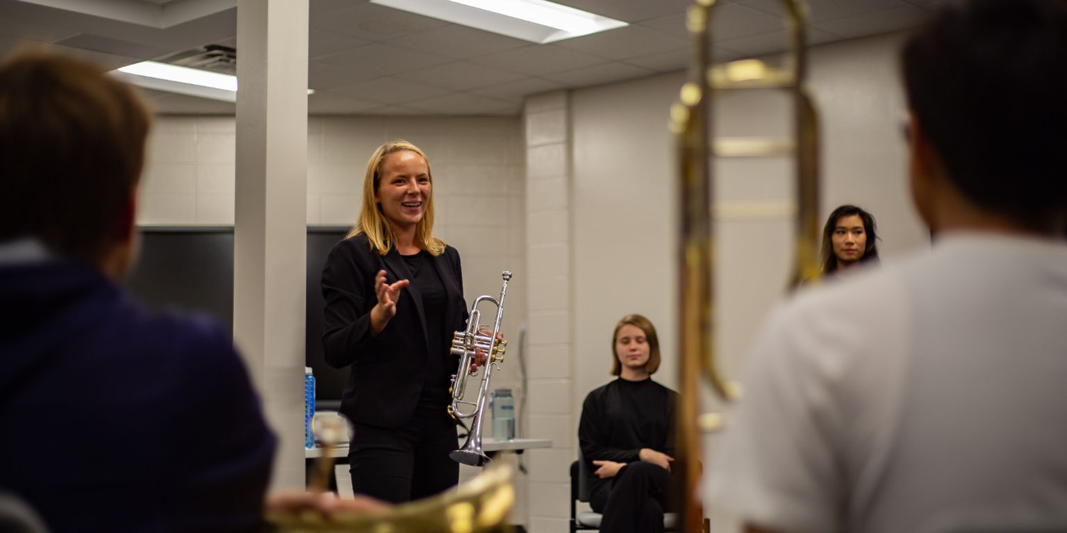 A student from Jacobs leads a trumpet master class 