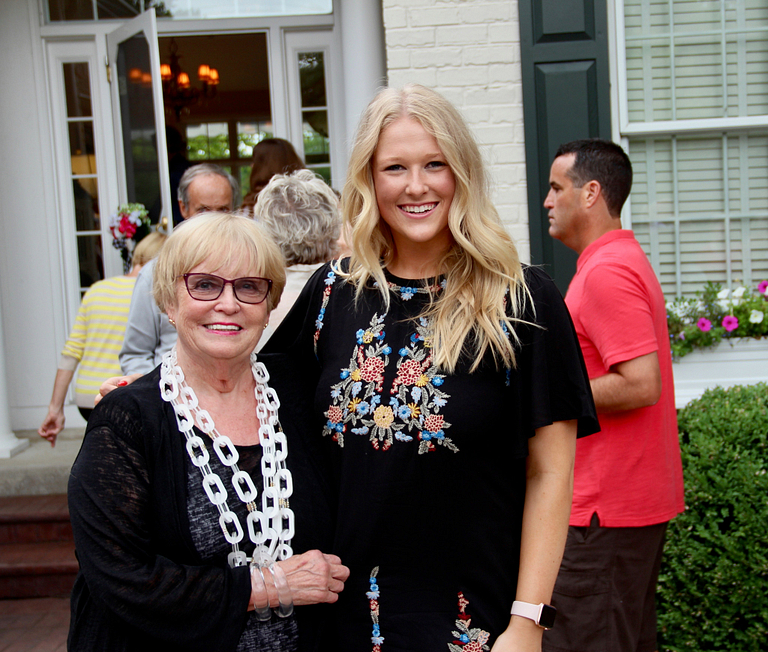 Susannah Buhner stands with her grandmother, an IU alumna.