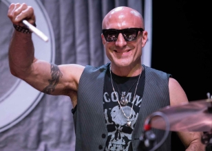 Kenny Aronoff 