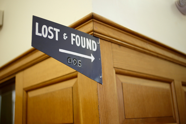 Lost and found sign