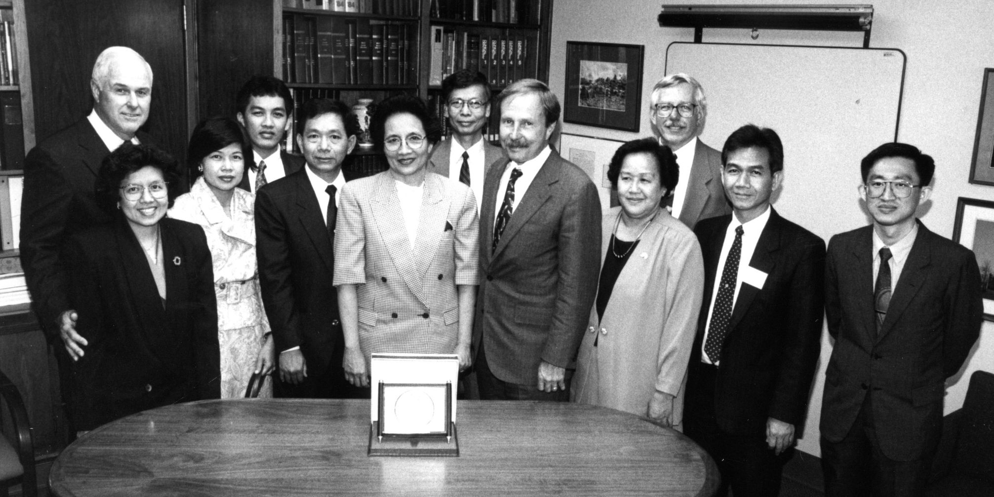 Dr. Petch with the Thai delegation. 