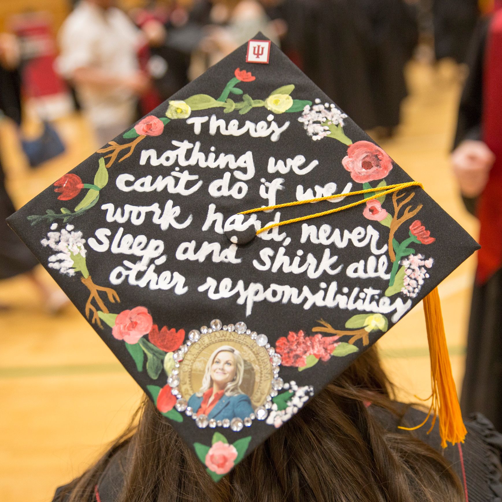 A decorated mortarboard at the ceremony. 