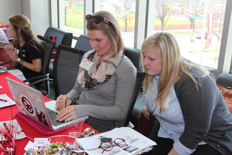 IU School of Social Work students work on a computer