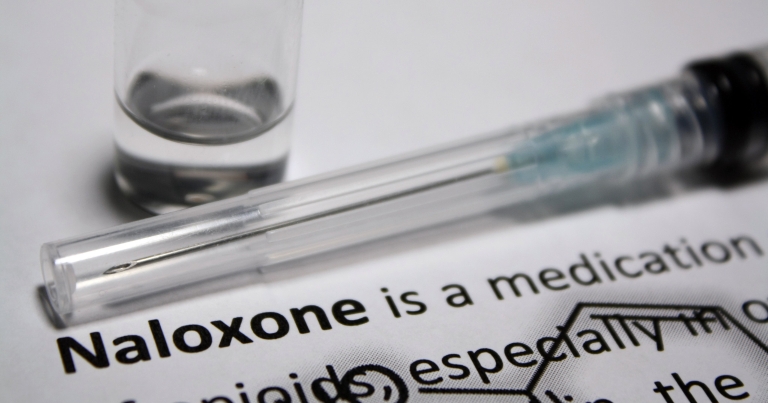 Naloxone syringe