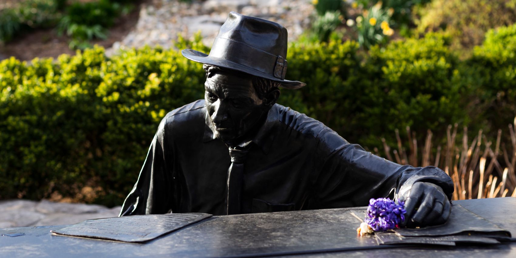 Hoagy Carmichael statue on the IU Bloomington campus.