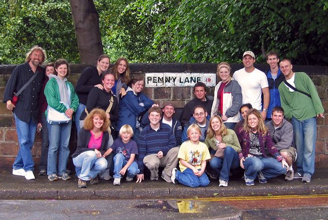Glenn Gass and IU students pose for a photo on Penny Lane in London