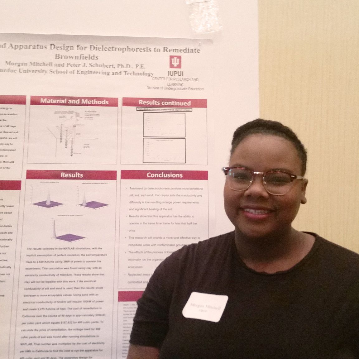 Student Morgan Mitchell was working on an apparatus to clean soil around groundwater sources.