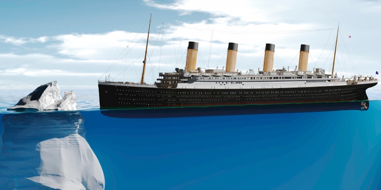 Image of the Titanic approaching an iceberg