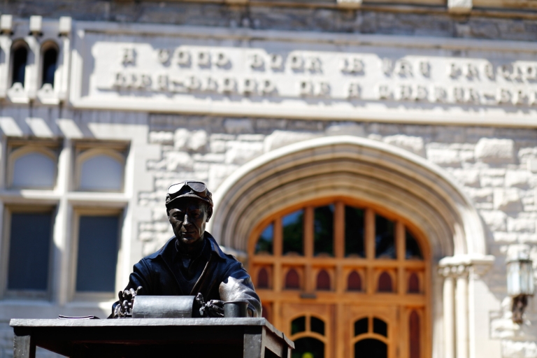 The Ernie Pyle statue outside Franklin Hall