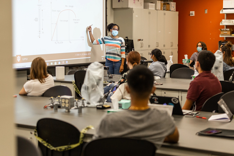 Students attend class at IUPUI